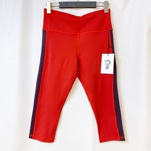 Zyia Active Red Royalty Strip Light n Tight Crop Leggings 17" 6-8 NWT